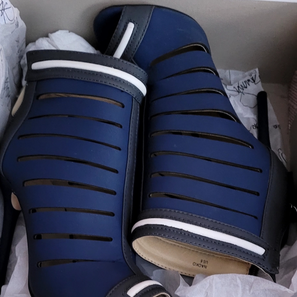 Navy blue and white bootie